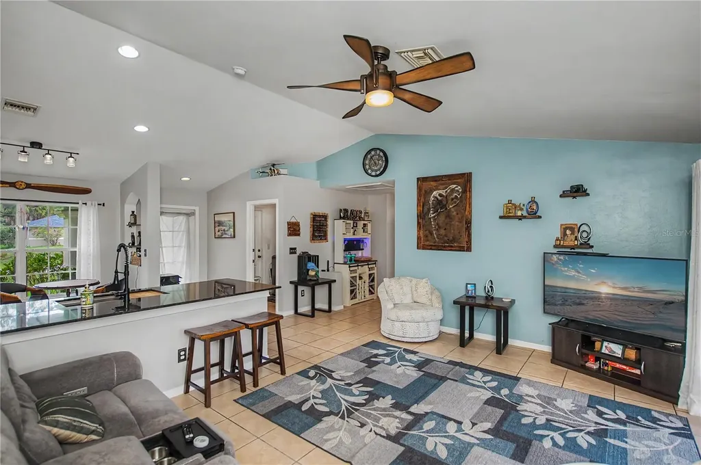 3837 Hillandale Street Fort Myers FL 33905