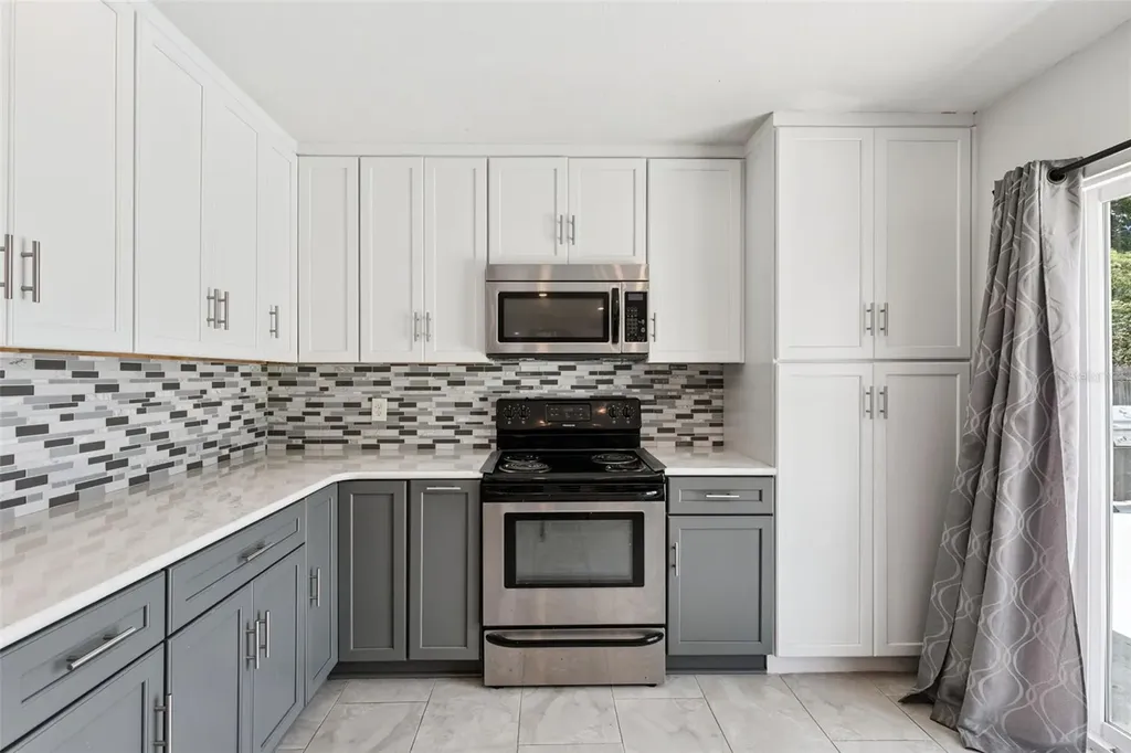 10303 Bridlewood Avenue Orlando FL 32825