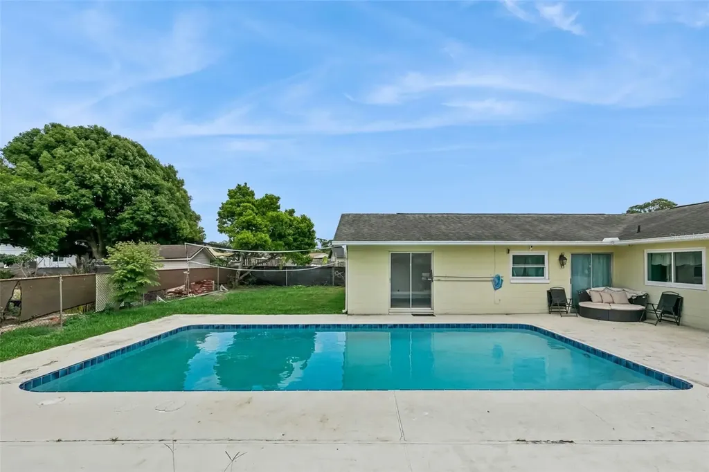 10303 Bridlewood Avenue Orlando FL 32825