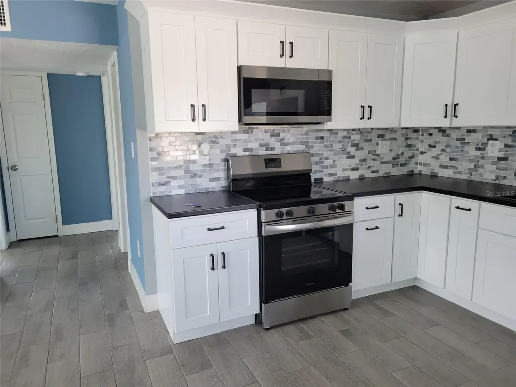 7650 Coquina Way St Pete Beach FL 33706
