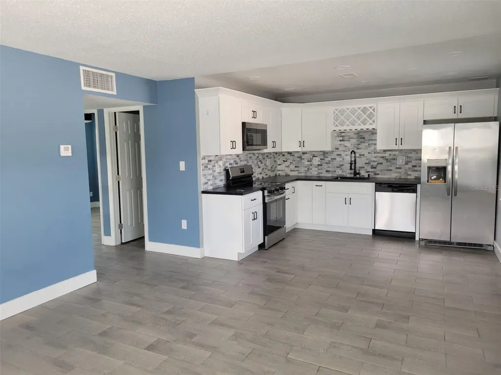7650 Coquina Way St Pete Beach FL 33706