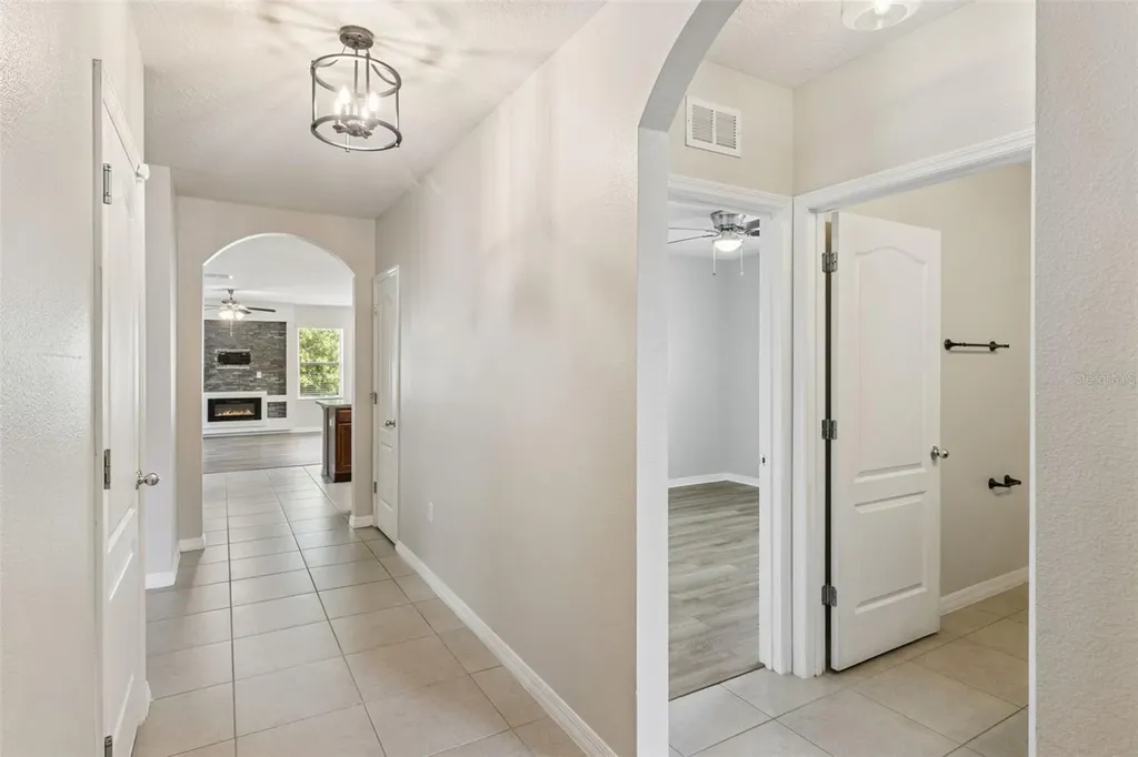 579 Lake Cummings Way Lake Alfred FL 33850