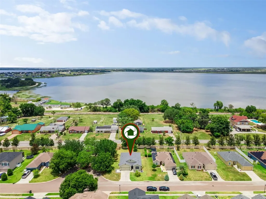 579 Lake Cummings Way Lake Alfred FL 33850