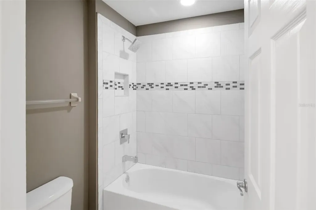2914 Esmeralda Drive Sarasota FL 34243