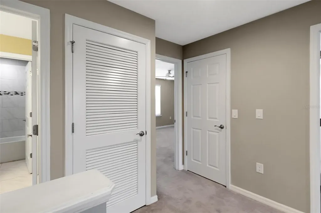 2914 Esmeralda Drive Sarasota FL 34243