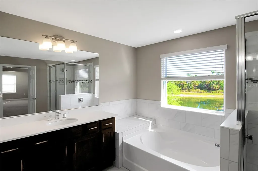 2914 Esmeralda Drive Sarasota FL 34243