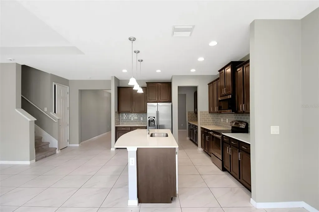 2914 Esmeralda Drive Sarasota FL 34243