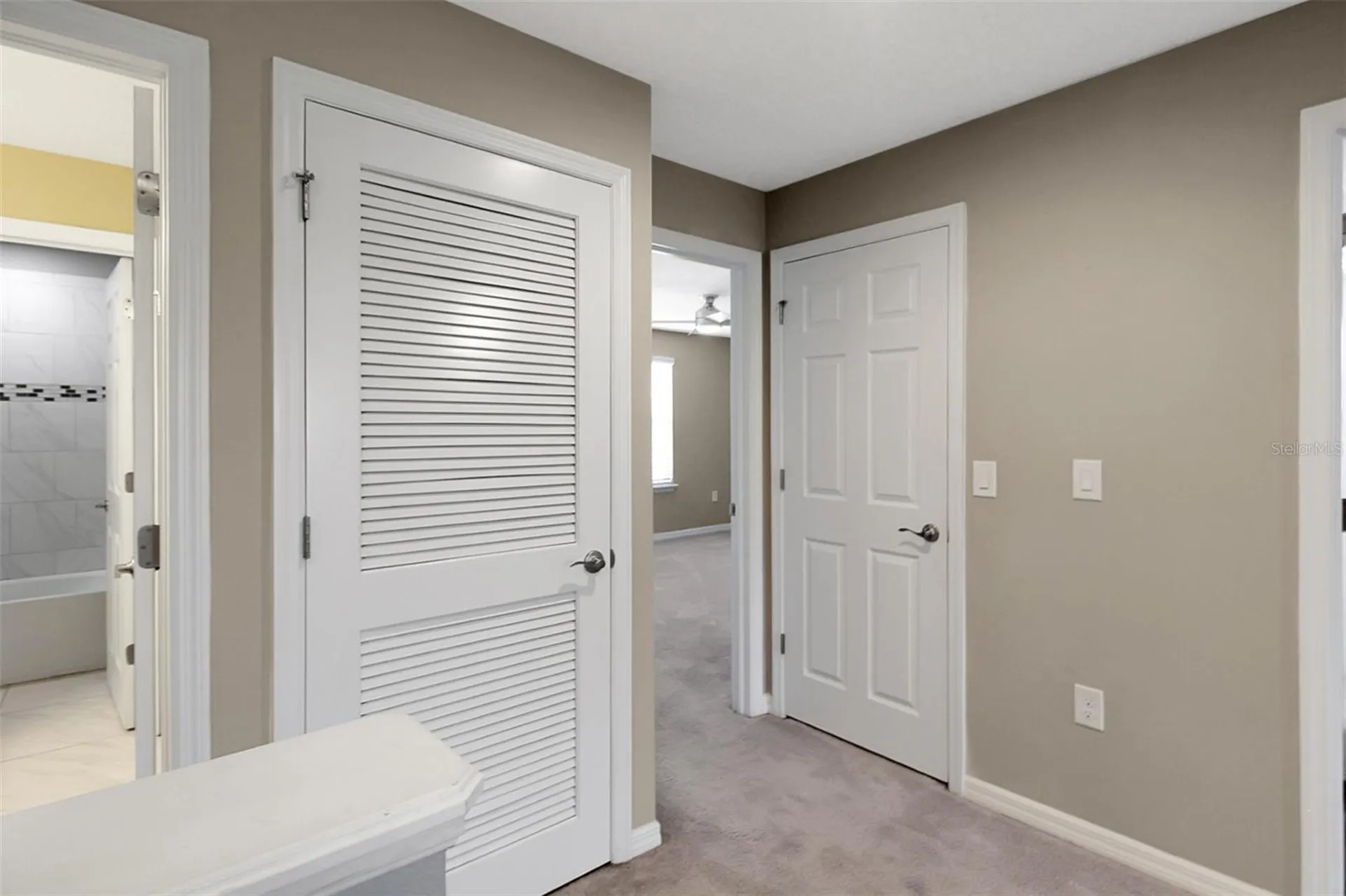 2914 Esmeralda Drive Sarasota FL 34243