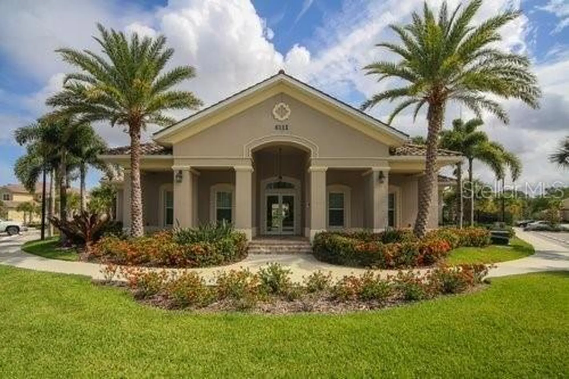 2914 Esmeralda Drive Sarasota FL 34243