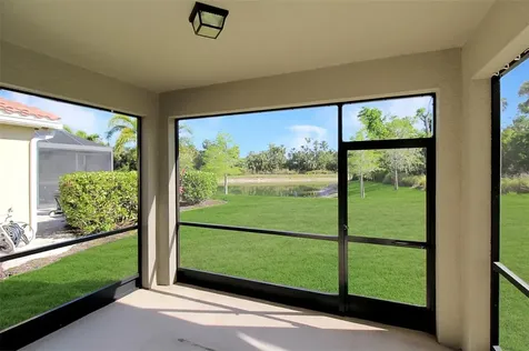 2914 Esmeralda Drive Sarasota FL 34243