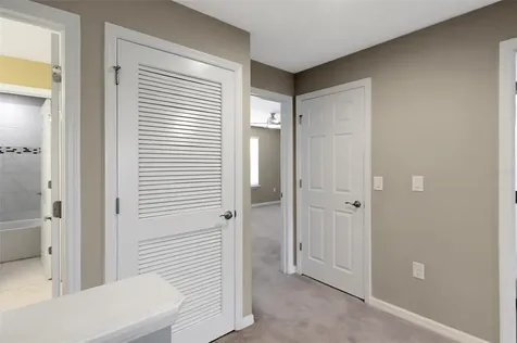 2914 Esmeralda Drive Sarasota FL 34243