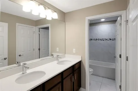 2914 Esmeralda Drive Sarasota FL 34243