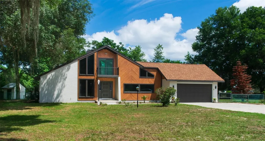 507 E Highway 318 Citra FL 32113