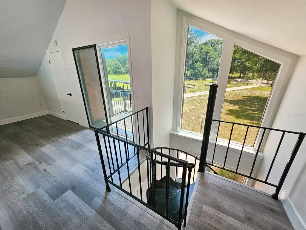 507 E Highway 318 Citra FL 32113