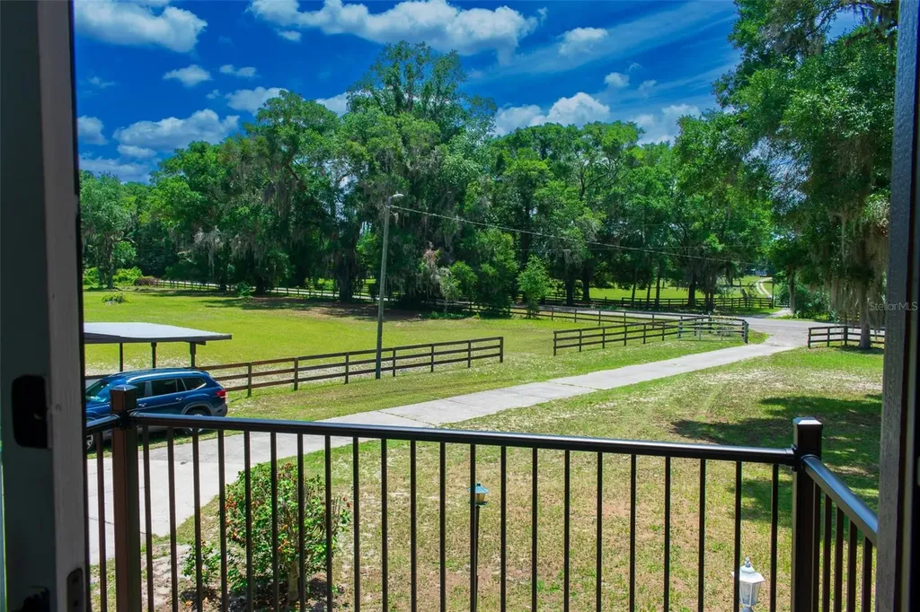 507 E Highway 318 Citra FL 32113