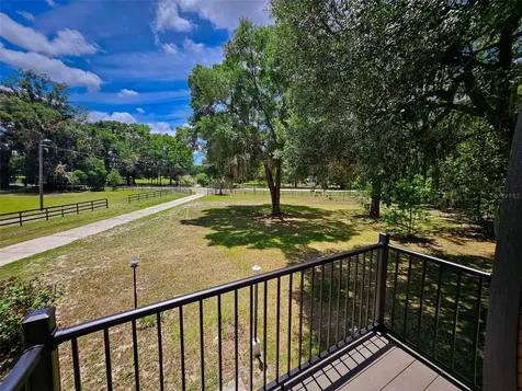 507 E Highway 318 Citra FL 32113