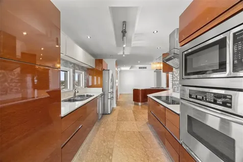 1754 Calle Mcleary San Juan PR 00911