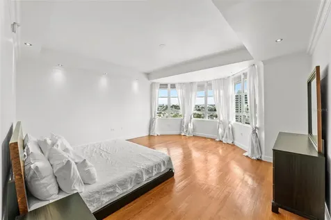 1754 Calle Mcleary San Juan PR 00911