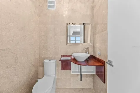 1754 Calle Mcleary San Juan PR 00911