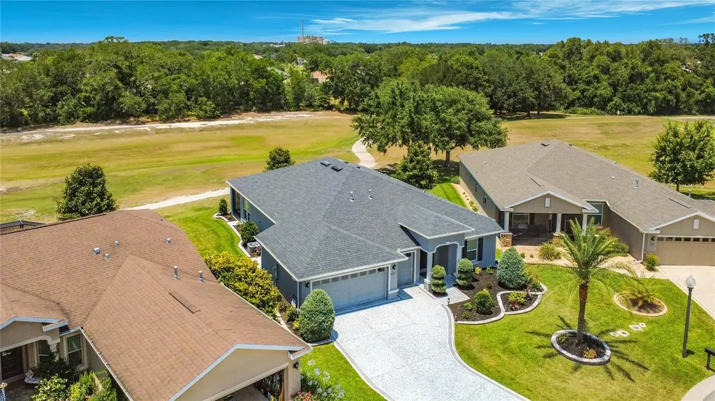 4240 James River Circle Leesburg FL 34748