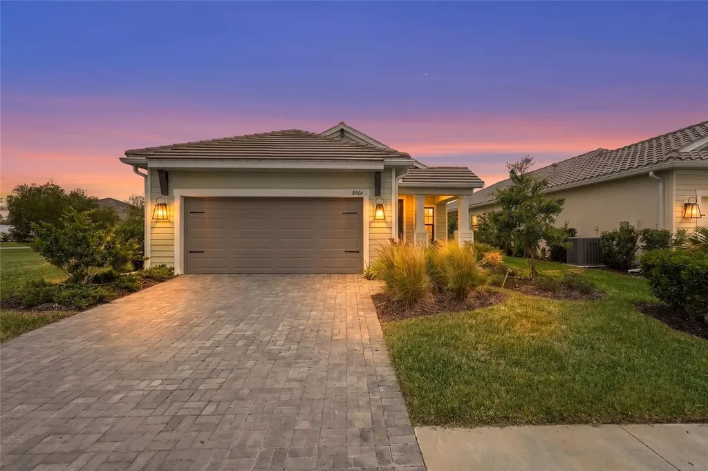 8506 Frangipani Terrace Sarasota FL 34240