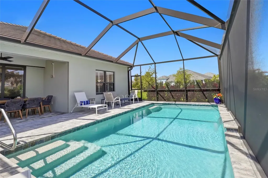 8506 Frangipani Terrace Sarasota FL 34240