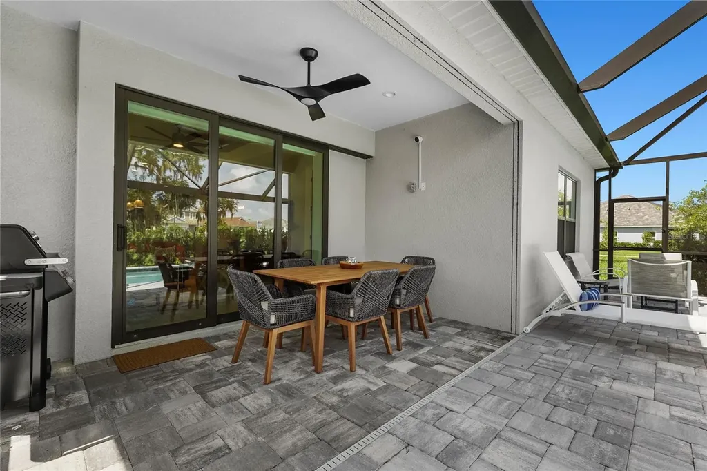 8506 Frangipani Terrace Sarasota FL 34240