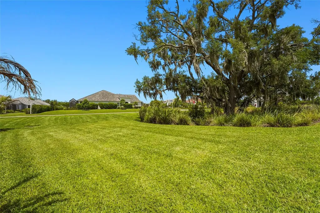 8506 Frangipani Terrace Sarasota FL 34240