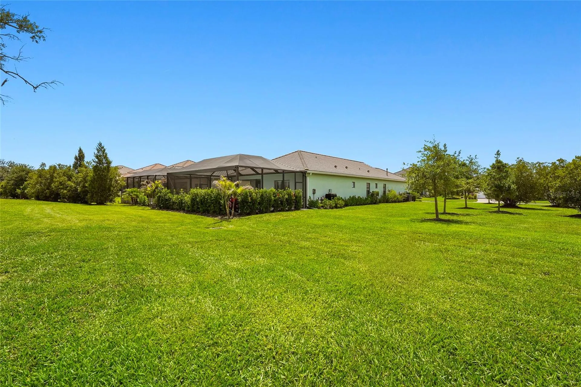 8506 Frangipani Terrace Sarasota FL 34240