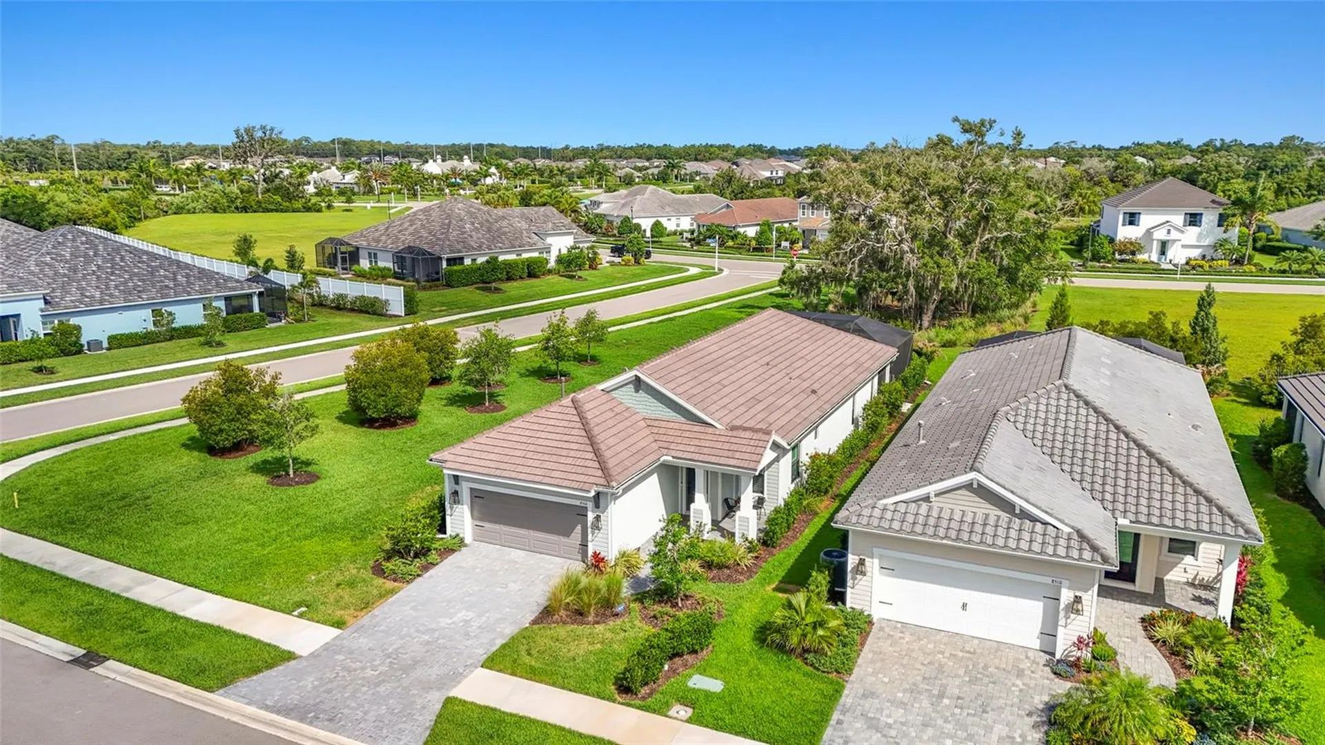 8506 Frangipani Terrace Sarasota FL 34240
