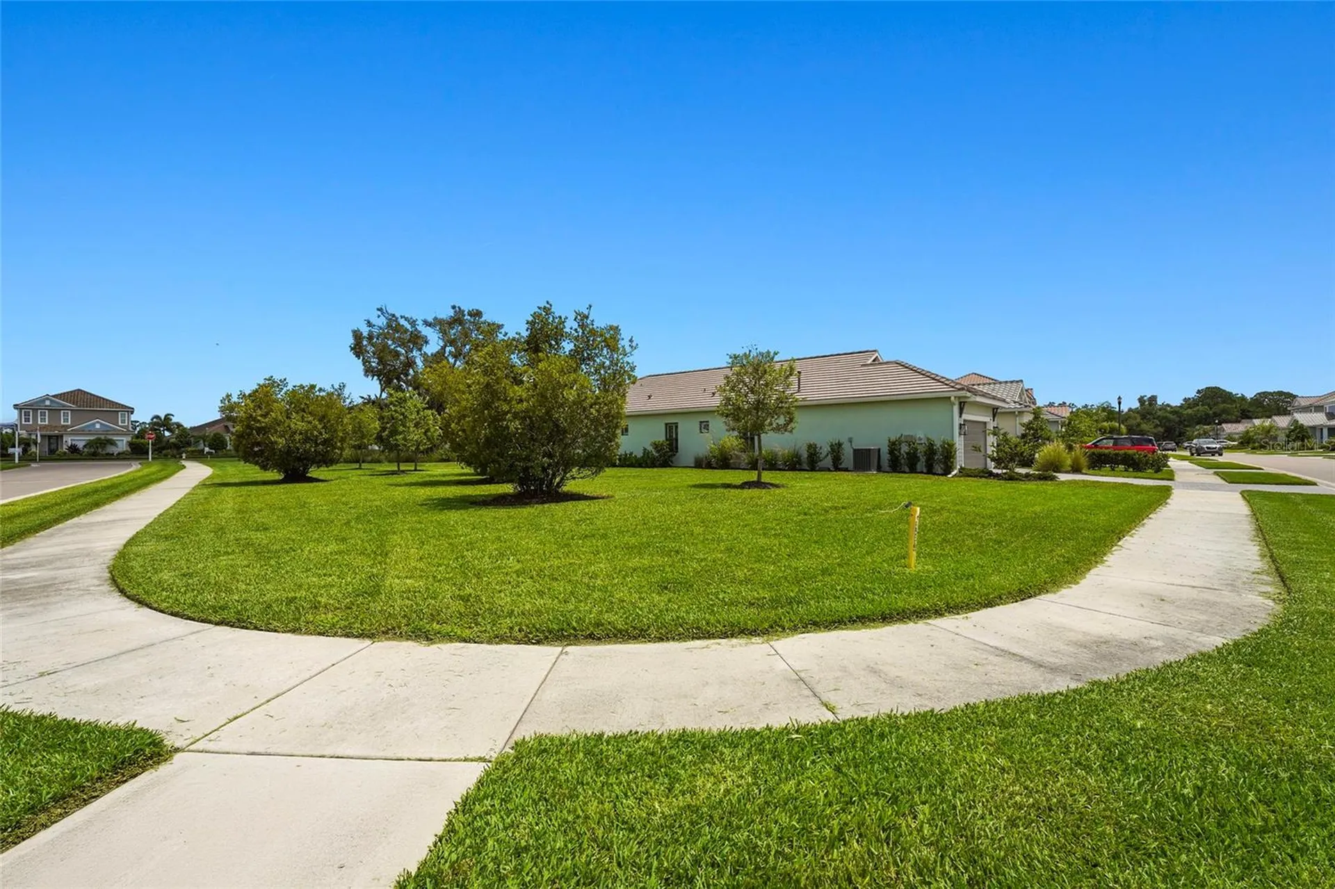 8506 Frangipani Terrace Sarasota FL 34240