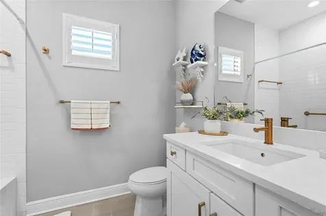 8506 Frangipani Terrace Sarasota FL 34240