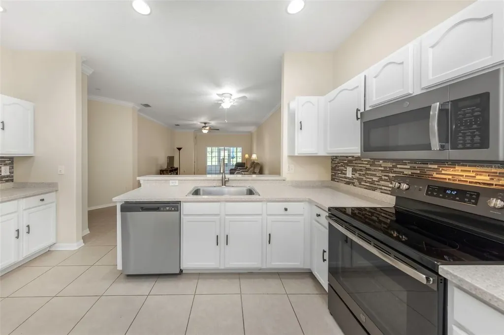 19238 Weymouth Drive Land O Lakes FL 34638