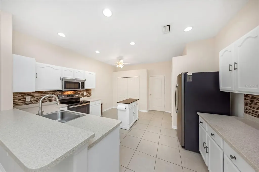 19238 Weymouth Drive Land O Lakes FL 34638