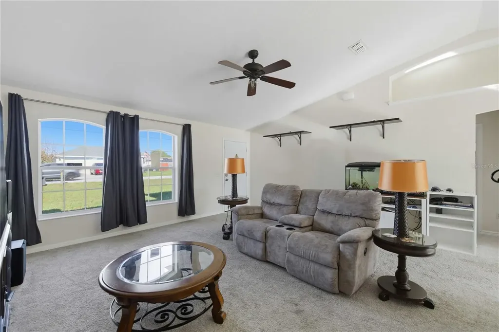 133 Juniper Loop Circle Ocala FL 34480