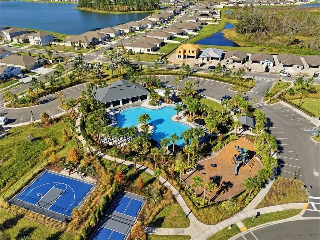 1211 Tahitian Sunrise Drive Plant City FL 33565