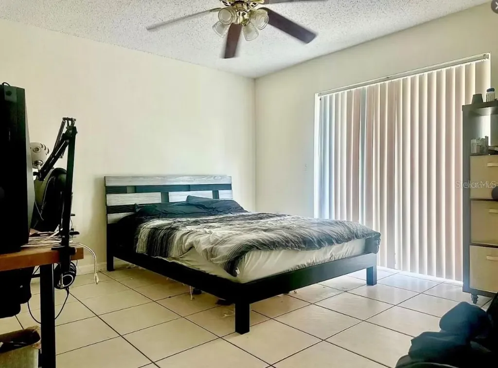 13087 Odyssey Lake Way Orlando FL 32826