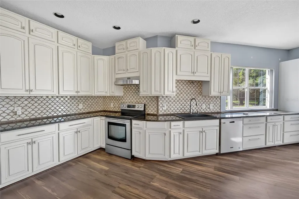 474 N Afterglow Circle Crystal River FL 34429