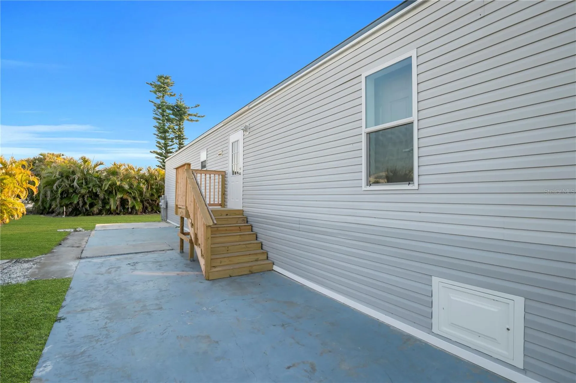 7483 Danvers Circle Port Charlotte FL 33981