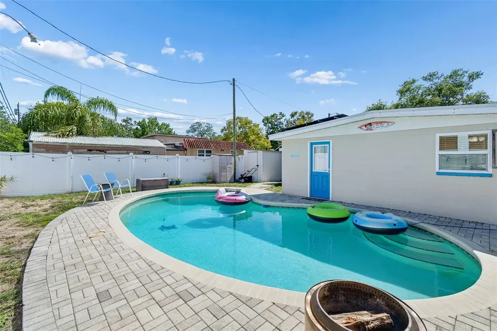 11949 102nd Street Largo FL 33773