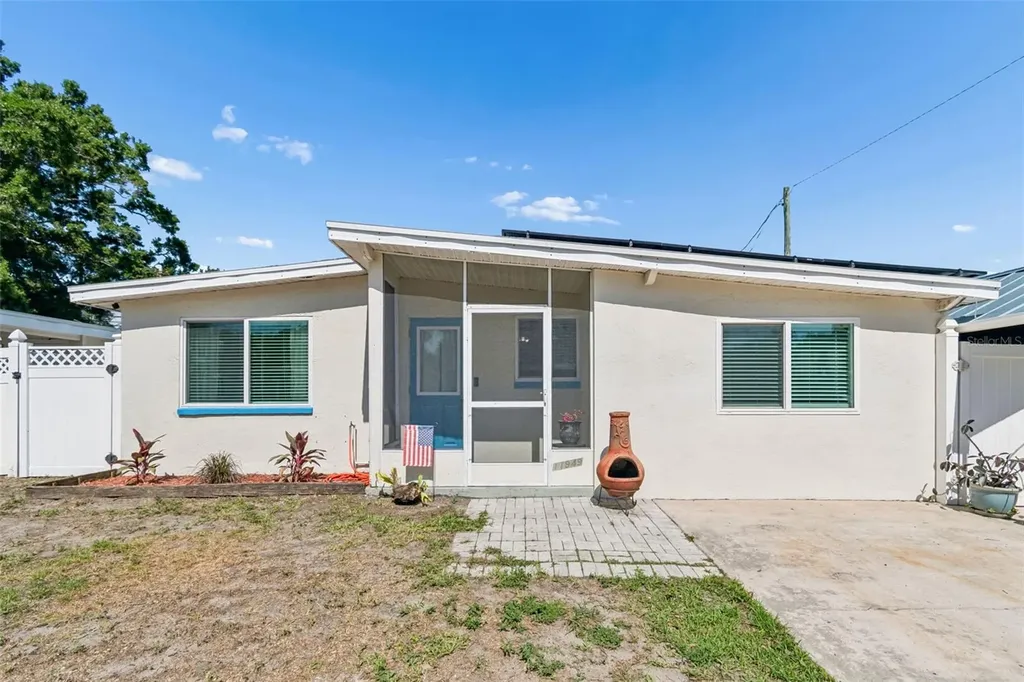 11949 102nd Street Largo FL 33773