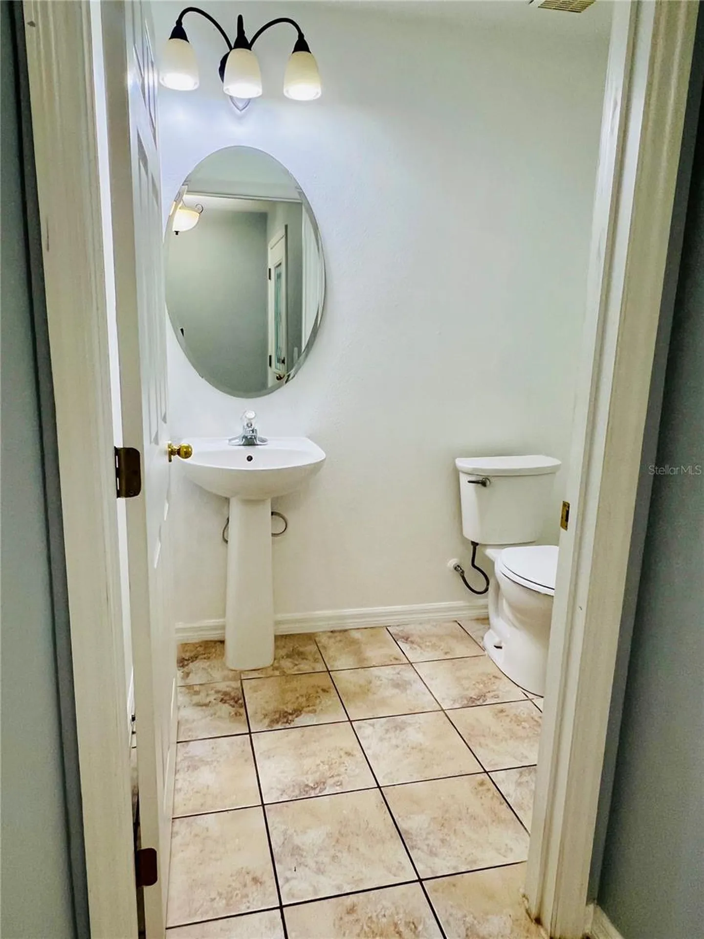 13672 Cygnus Drive Orlando FL 32828