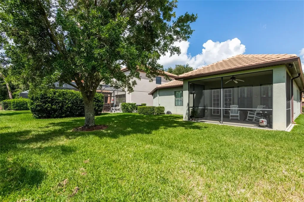 20305 Ash Grove Lane Tampa FL 33647