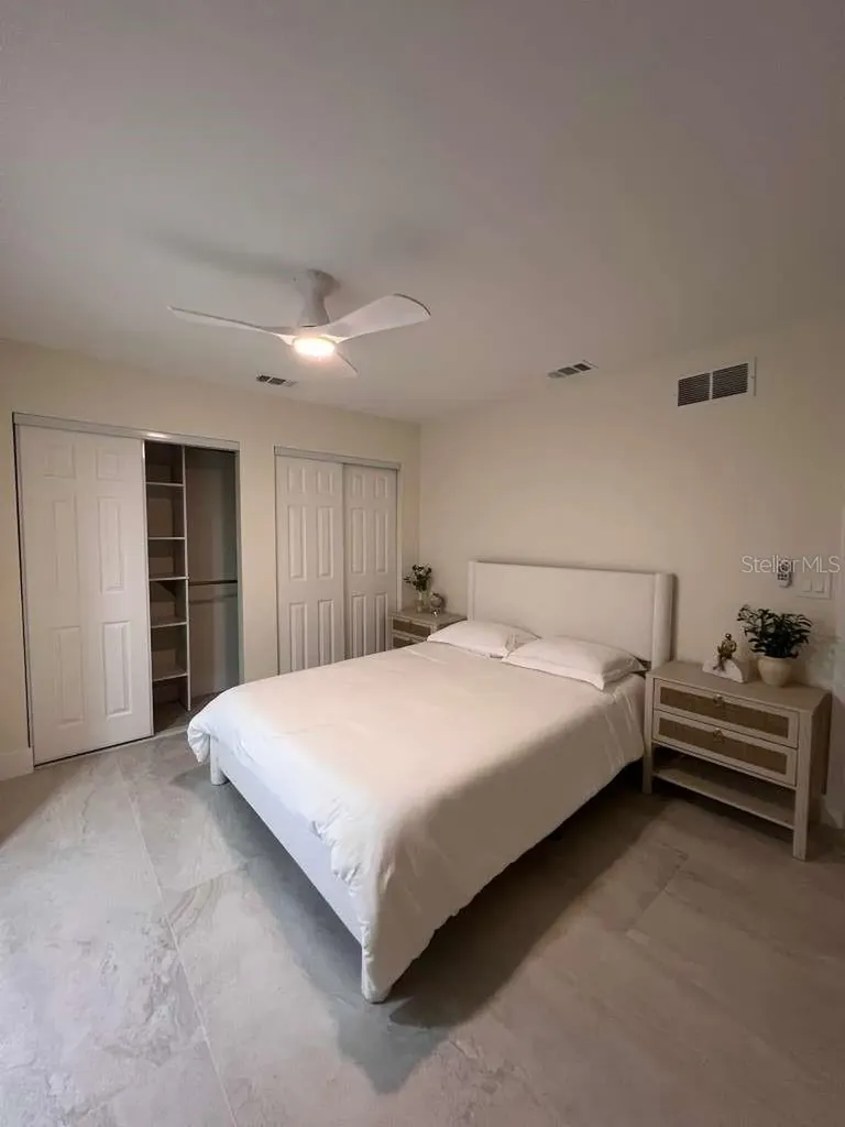 8240 Cypress Lake Drive Sarasota FL 34243