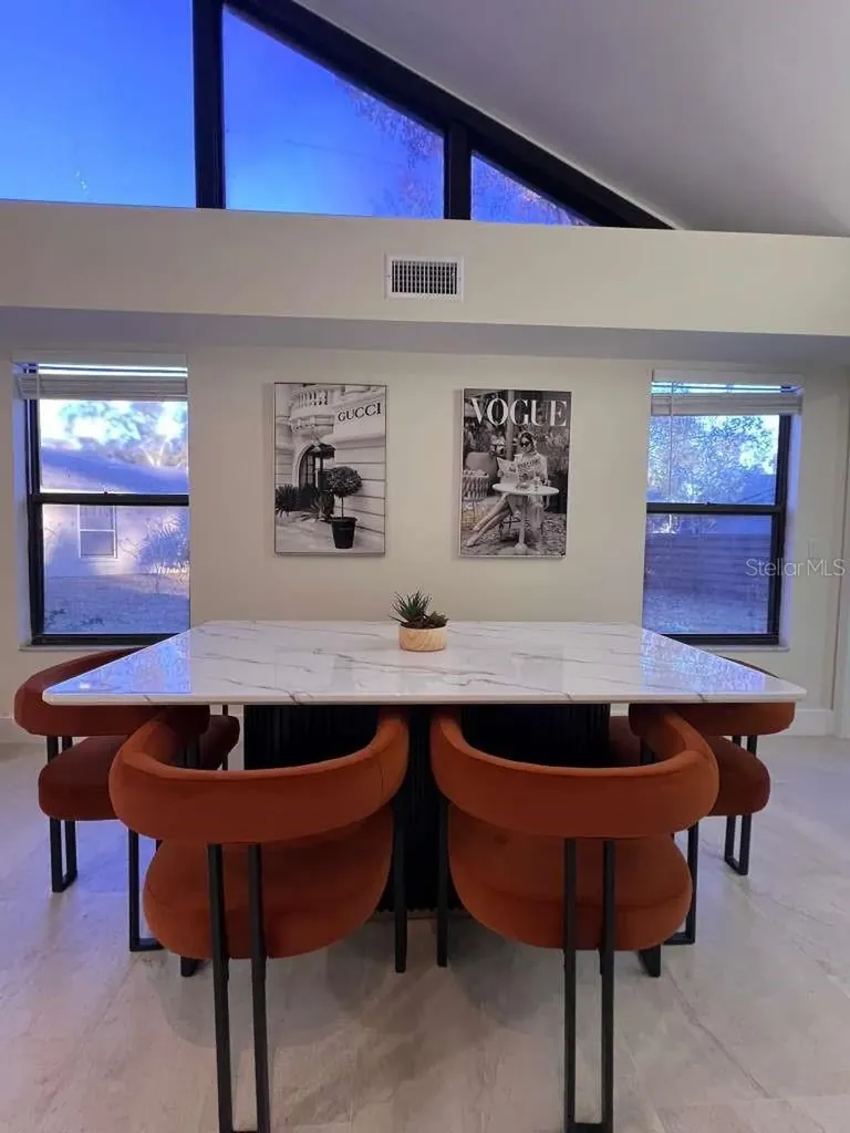 8240 Cypress Lake Drive Sarasota FL 34243