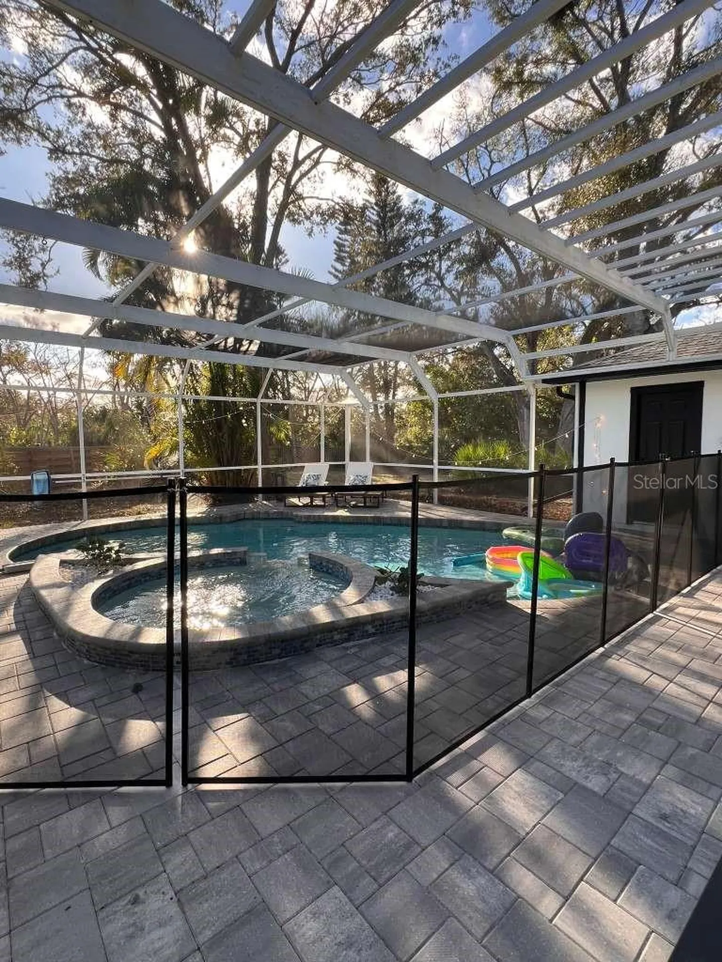 8240 Cypress Lake Drive Sarasota FL 34243