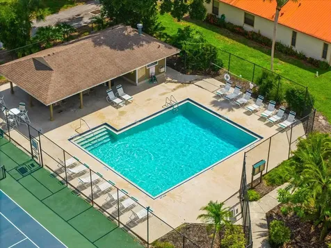 8240 Cypress Lake Drive Sarasota FL 34243