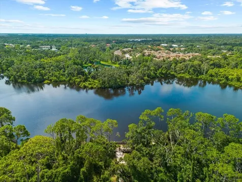 8240 Cypress Lake Drive Sarasota FL 34243