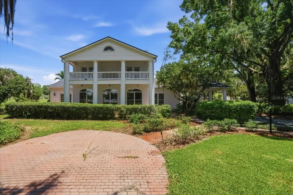 15612 Howell Park Lane Tampa FL 33625