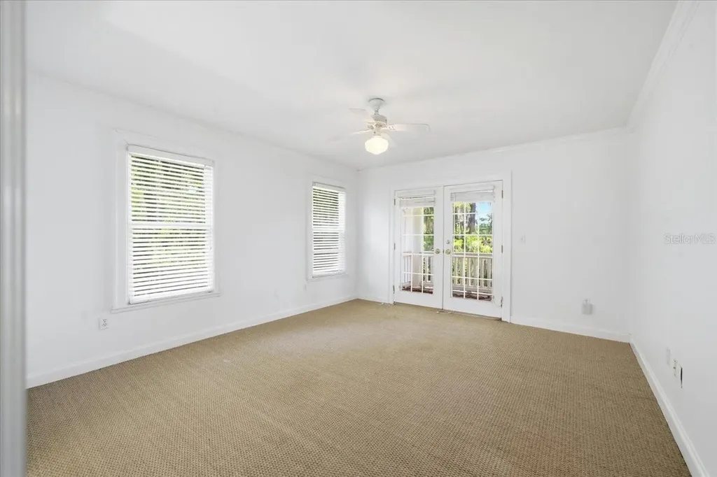15612 Howell Park Lane Tampa FL 33625
